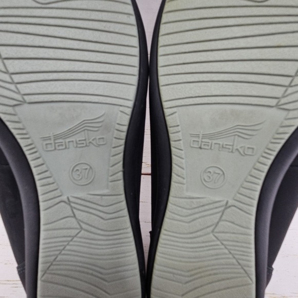 Dansko Womens Kristen Black Nubuck Leather Ballet Flats Slip On Shoes EU 37 US 7 - Picture 9 of 10